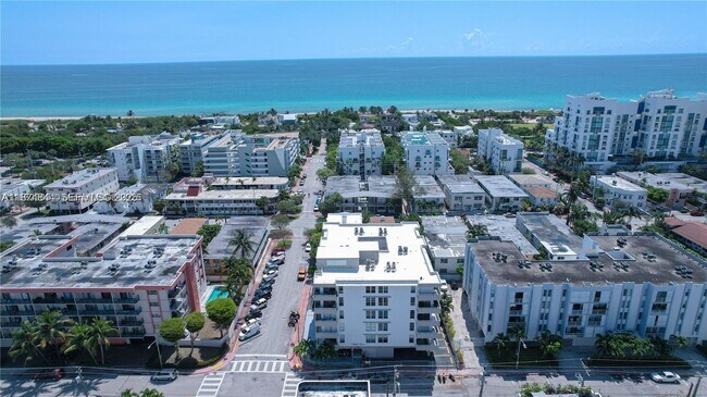 Building Photo - 7735 Abbott Ave