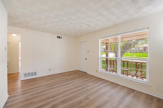 Building Photo - 808 Jackson St