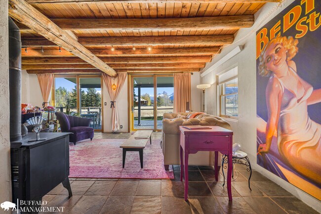 Building Photo - 575 Targhee Towne Rd