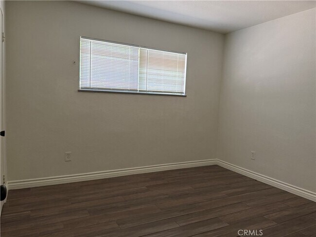 Building Photo - 313 W 44th St