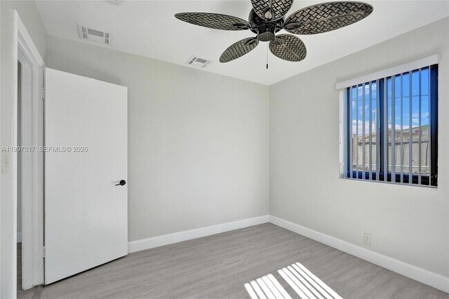 Building Photo - 136 Miami Gardens Rd