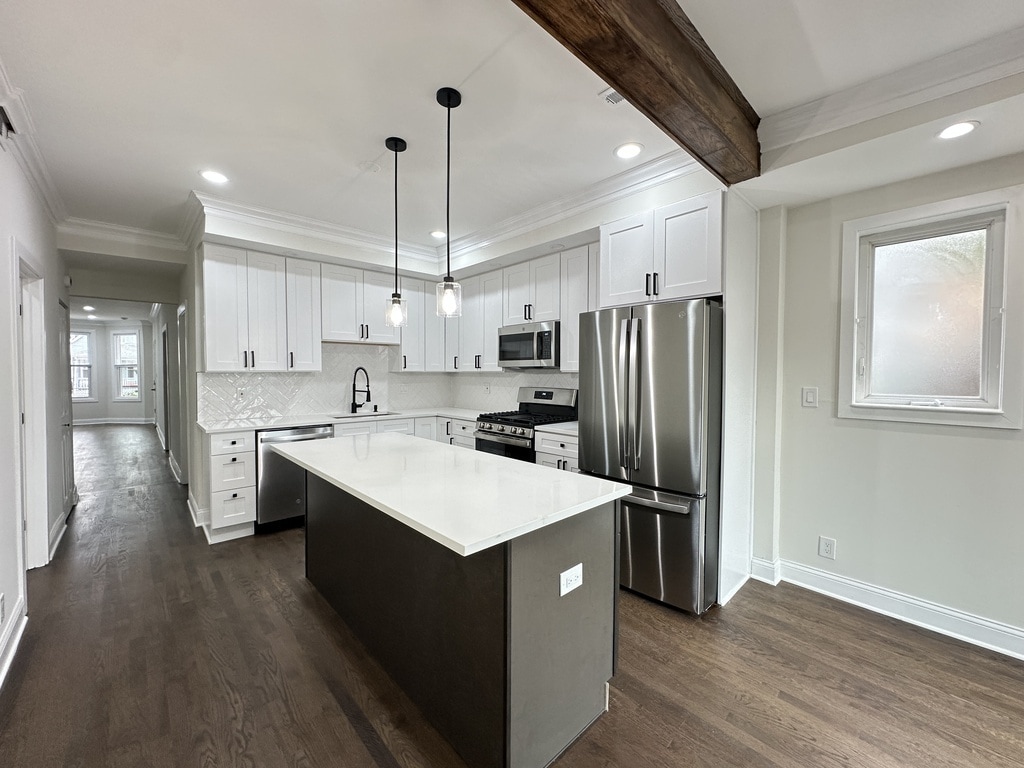 Building Photo - 2317 N Keeler Ave