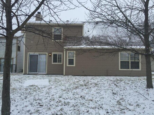 Building Photo - 10024 Park Glen Ct