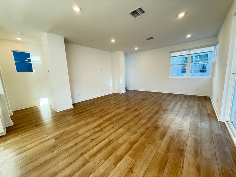 Building Photo - 4499 S Grant Pso