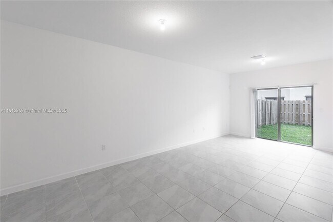 Building Photo - 13405 SW 287th St