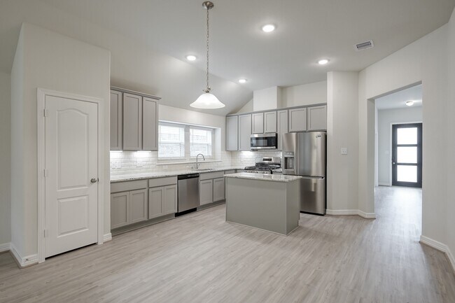 Building Photo - 15034 Baikal Teal Ter