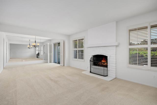 Building Photo - 115 Delicias Ct