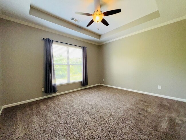 Building Photo - Walking Distance to Station Camp Schools