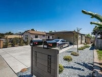 Building Photo - 4235 Pepper Dr