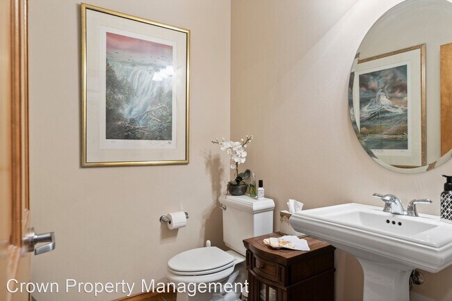 Building Photo - 3 br, 2.5 bath House - 386 Columbia Point ...