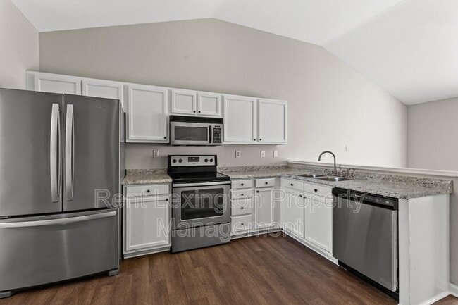 Building Photo - 412 John Sutherland Dr