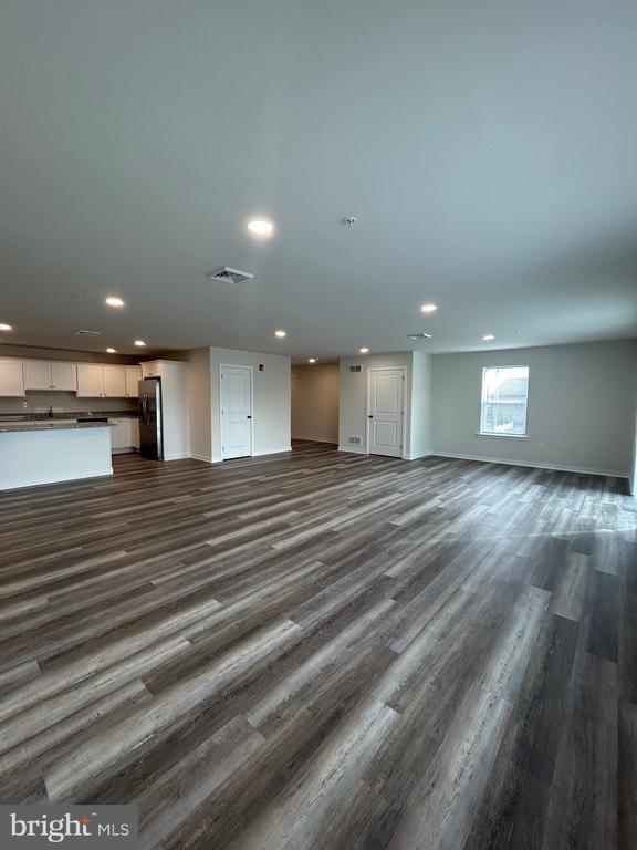Building Photo - 3856 Ridge Pike