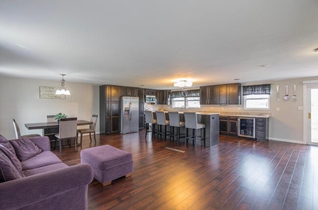 Building Photo - 5726 Countrie View Ct