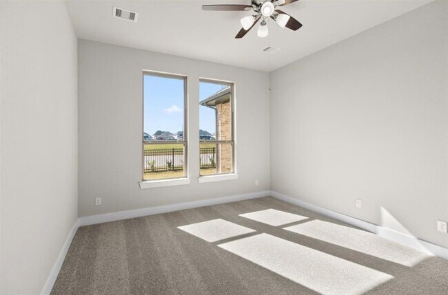Building Photo - 2204 Inglenook Grv Dr
