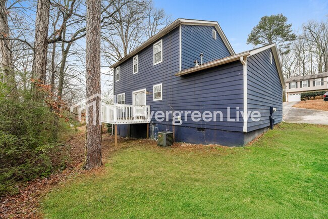 Building Photo - 5552 La Fleur Trail