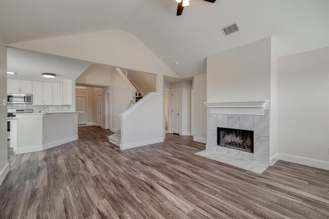 Building Photo - 277 Paddington Dr