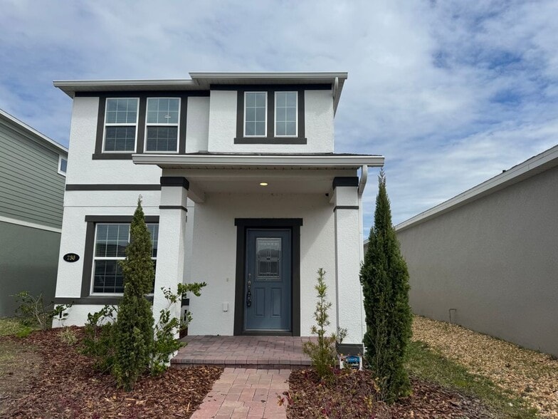 Building Photo - 730 Rivington Ave