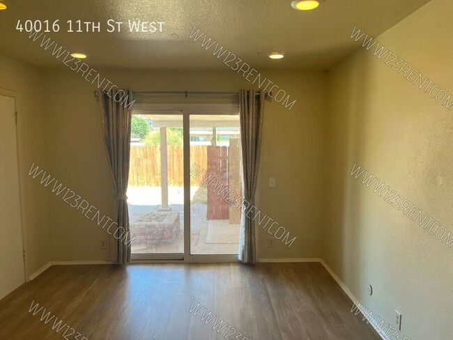 Building Photo - 40016 11th St W