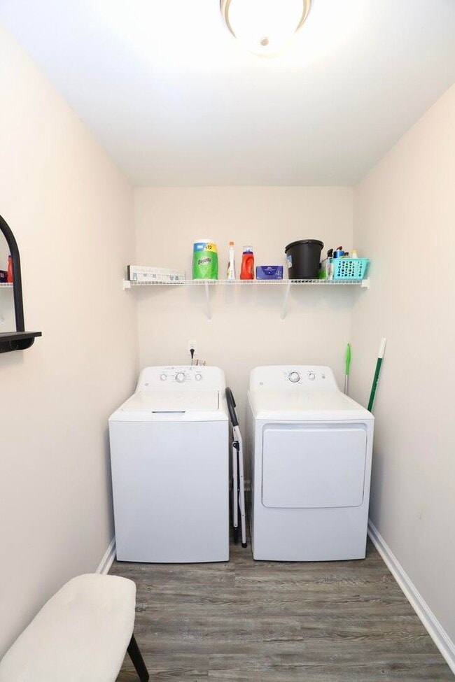 Building Photo - 4415 Patriot Pkwy