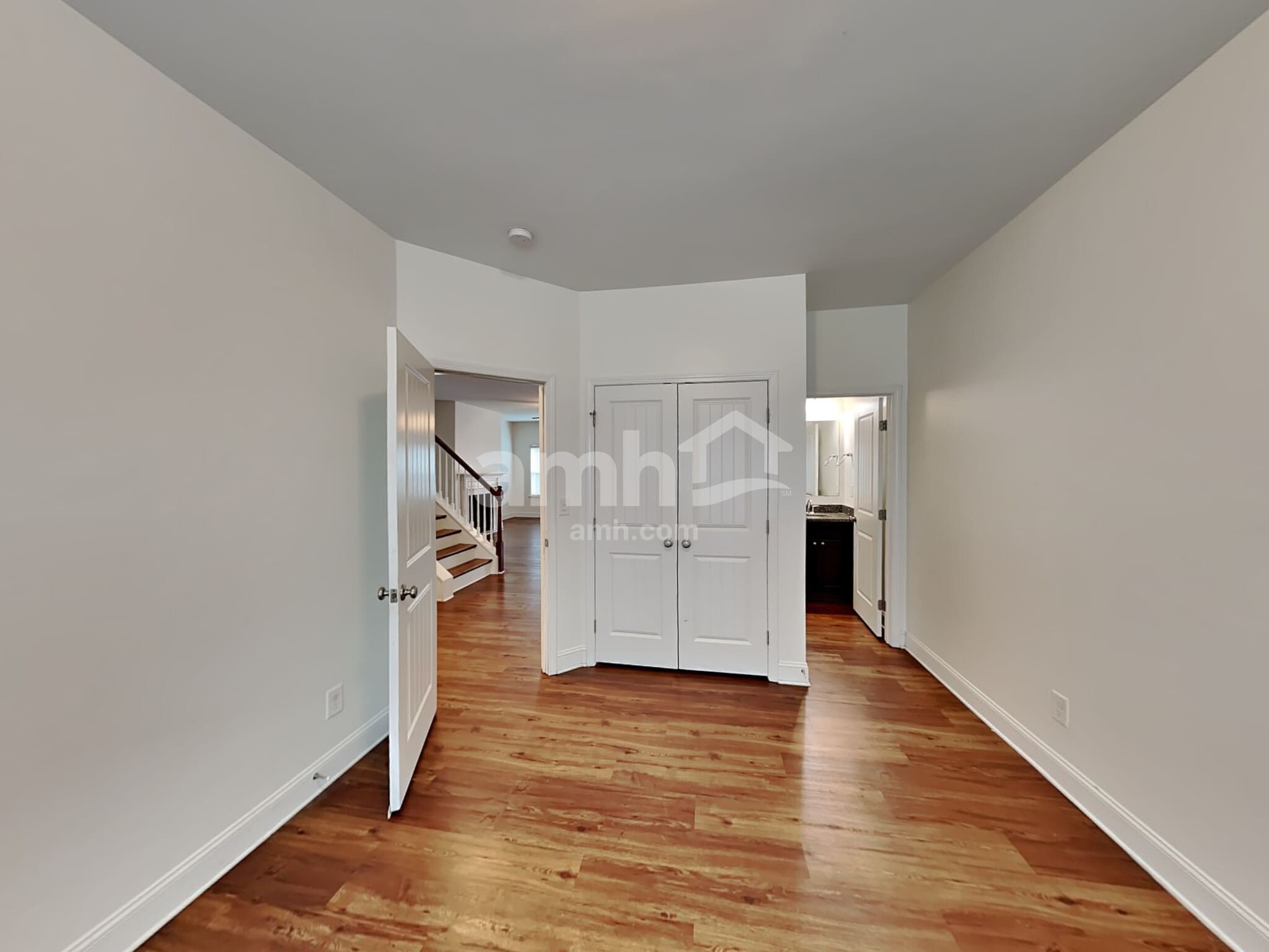 Building Photo - 1007 Monitor Ct