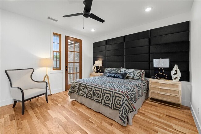 Building Photo - 4611 S 47th St