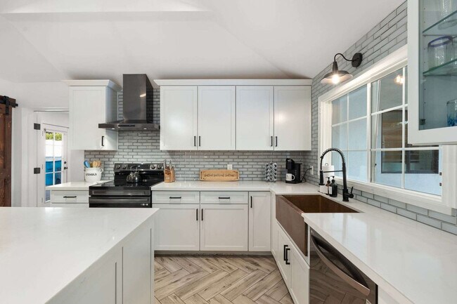 Building Photo - 13034 N 48th Pl
