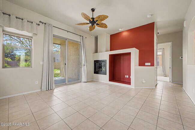Building Photo - 6747 E Kilkenny Pl