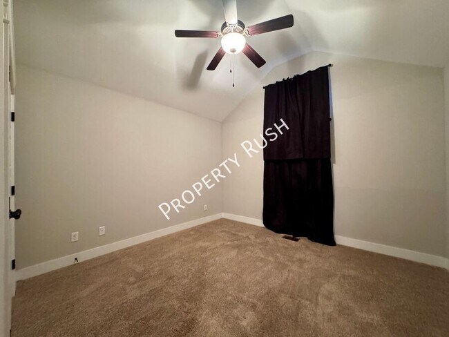 Building Photo - 6477 Olin Ln