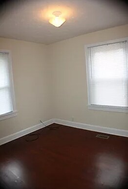 Building Photo - 2205 N Glenwood Ave