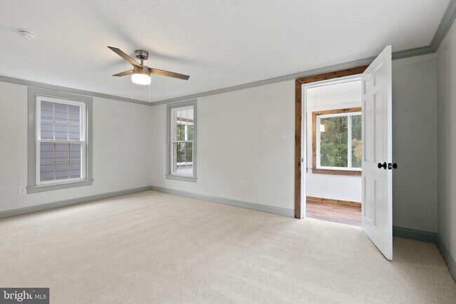 Building Photo - 3502 Buena Vista Ave