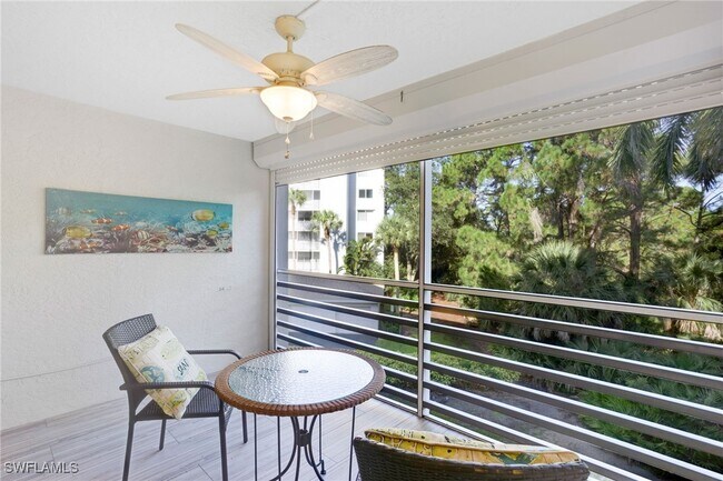 Building Photo - 285 Naples Cove Dr