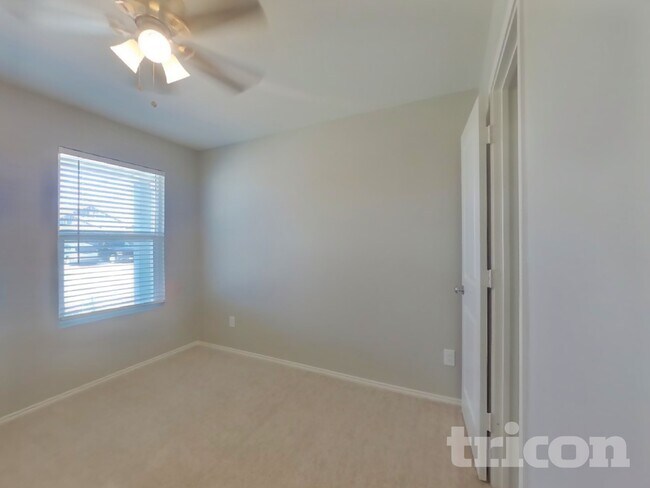 Building Photo - 11844 Mancos Trl