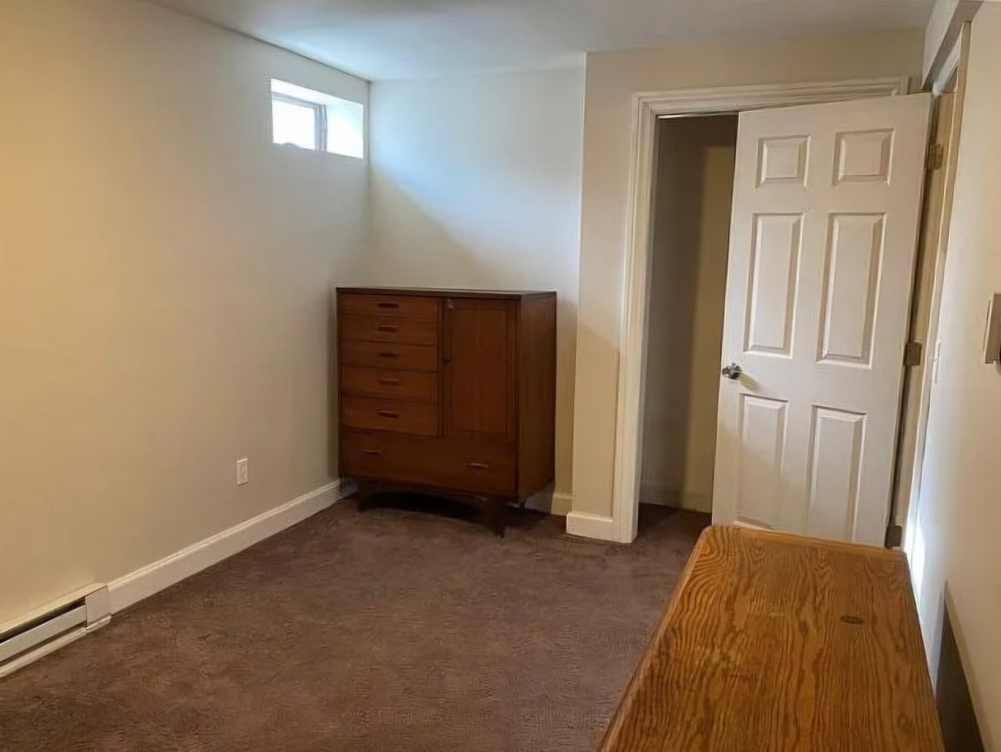 Basement functions as storage/studio/alternate bedroom - 113 Hillyndale Rd