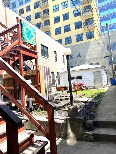 Building Photo - 5515 N Broadway