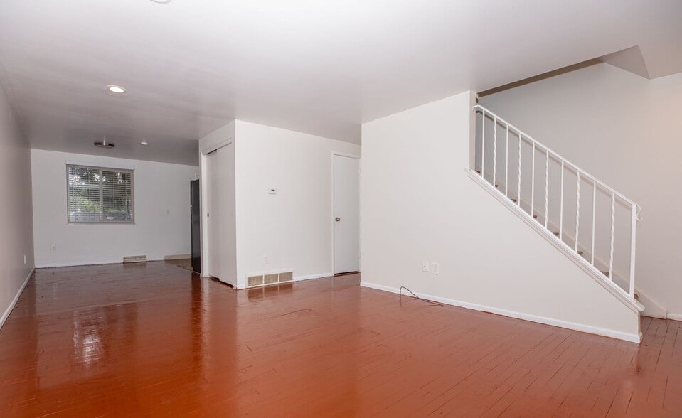 Interior Photo - Townhomes at Fairways