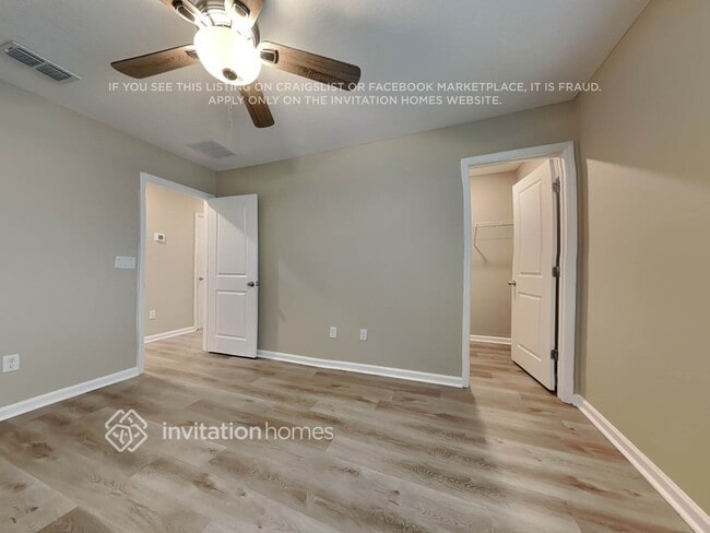 Building Photo - 7533 Chervil St