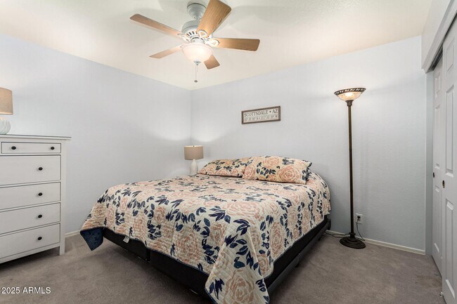 Building Photo - 8700 E Mountain View Rd