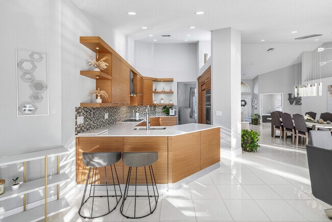 Building Photo - 20376 Hacienda Ct