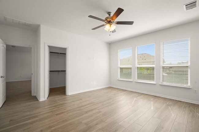 Building Photo - 167 Brazil Dr