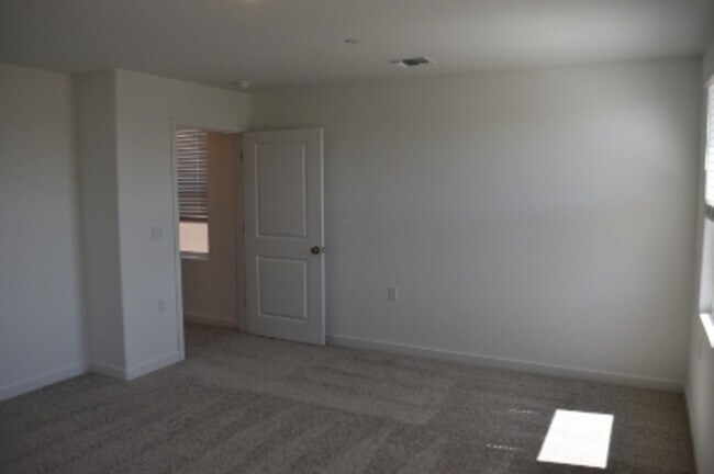 Building Photo - 4636 Sami Jo Dr