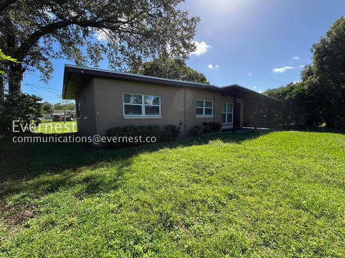 Building Photo - 116 Hope Cir