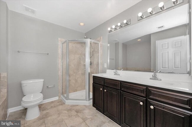 Building Photo - 7 New Gate Ct