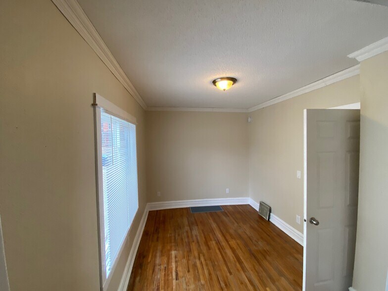 Building Photo - 1428 N 4th St