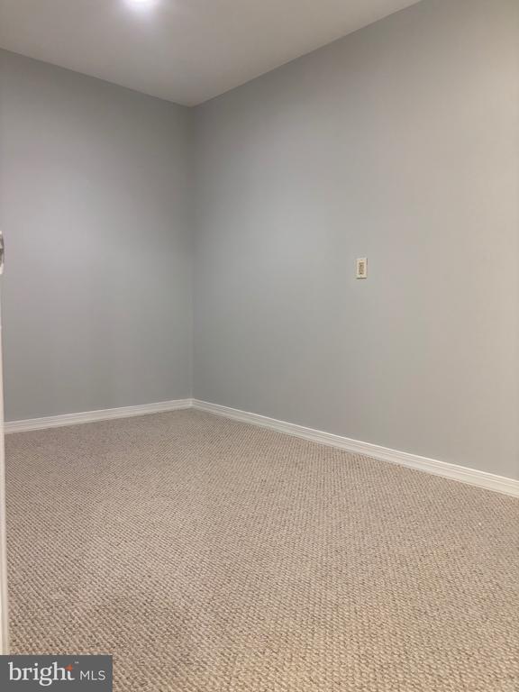Building Photo - 15115 Deer Valley Terrace