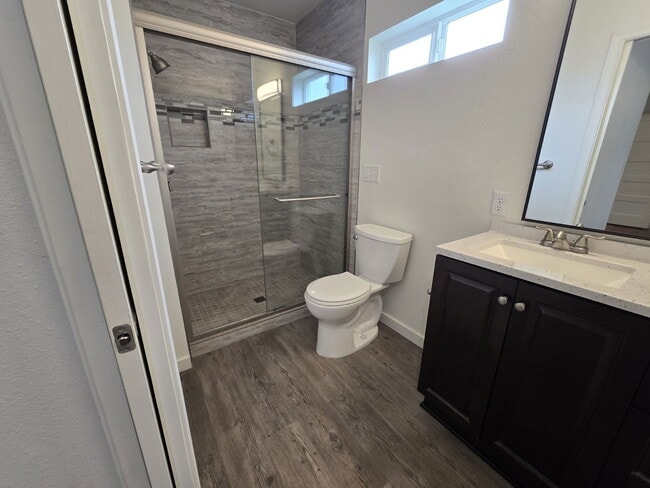 Building Photo - 323 Branton St