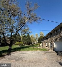 Building Photo - 536 Hampton Ln