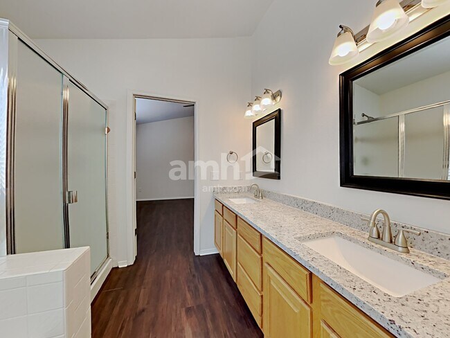 Building Photo - 5052 Sacred Feather Dr