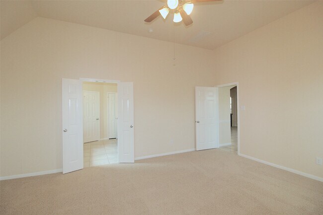 Building Photo - 24306 Piazza Dr