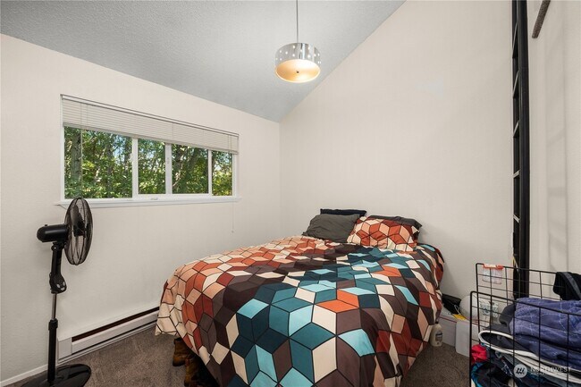 Building Photo - 4202 28th Ave SW