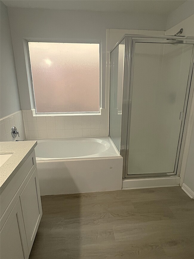 Building Photo - 20918 Roxette Ct